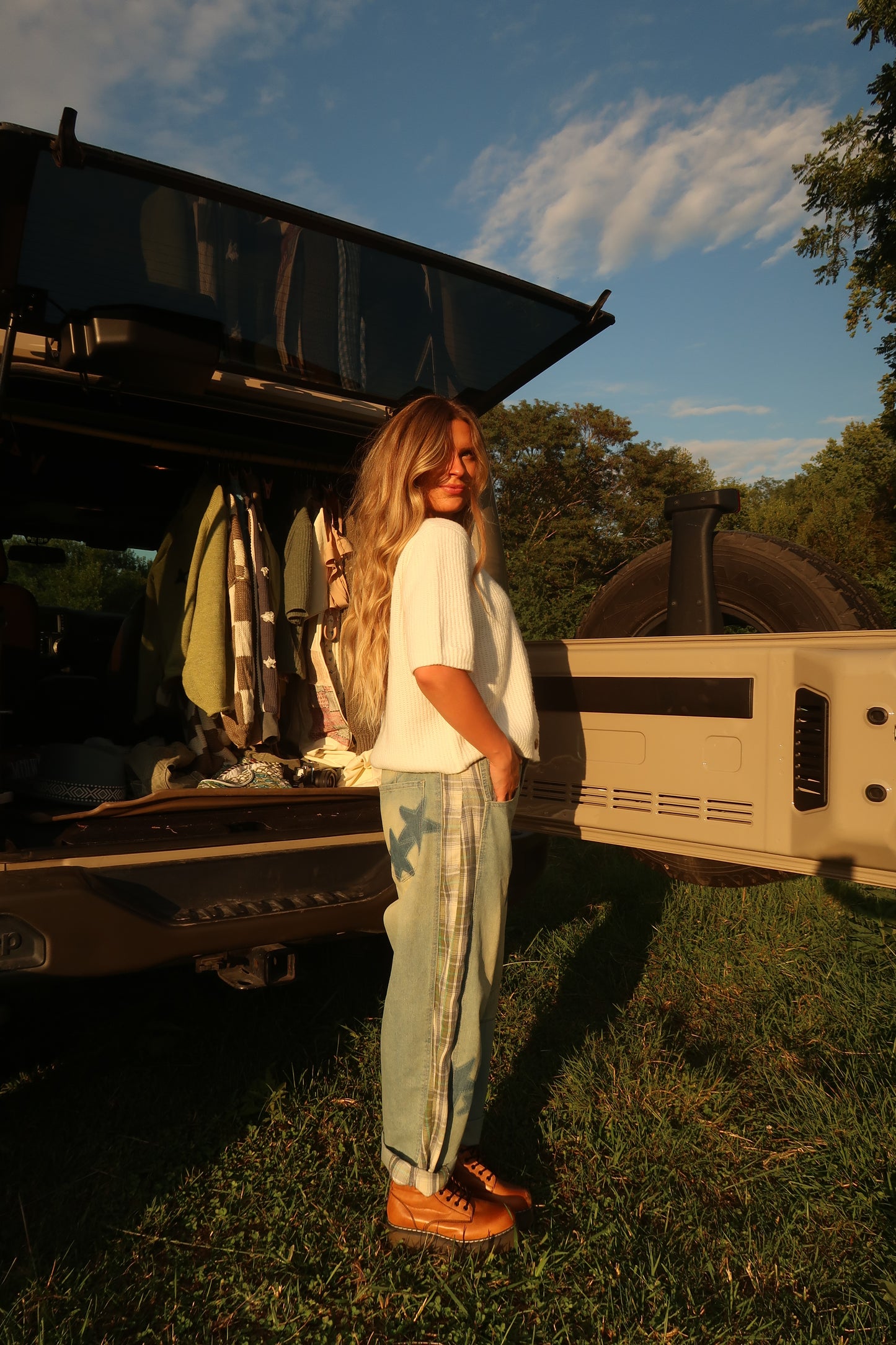 Camper Plaid Barrel Jean