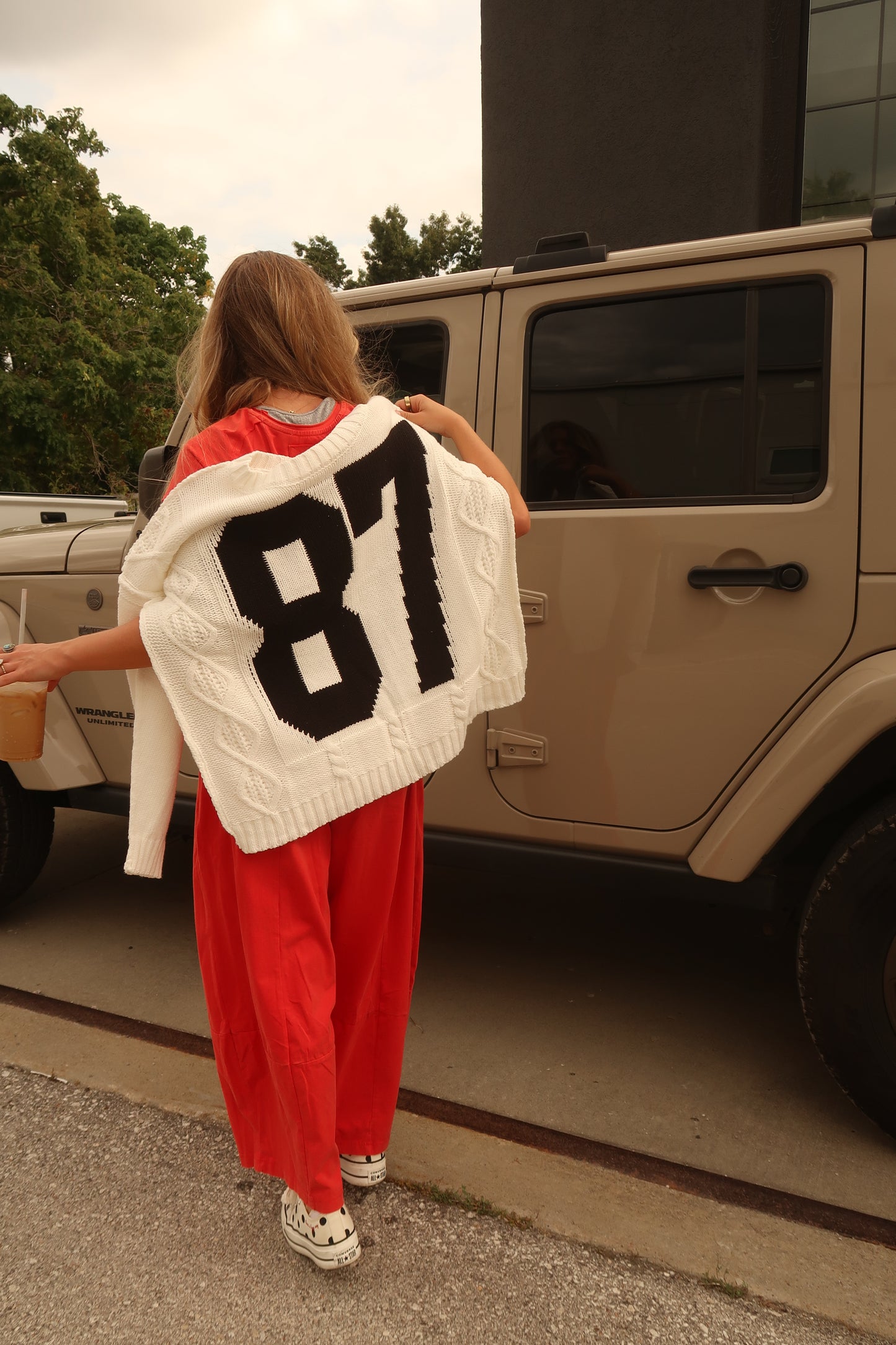 87 Sweater