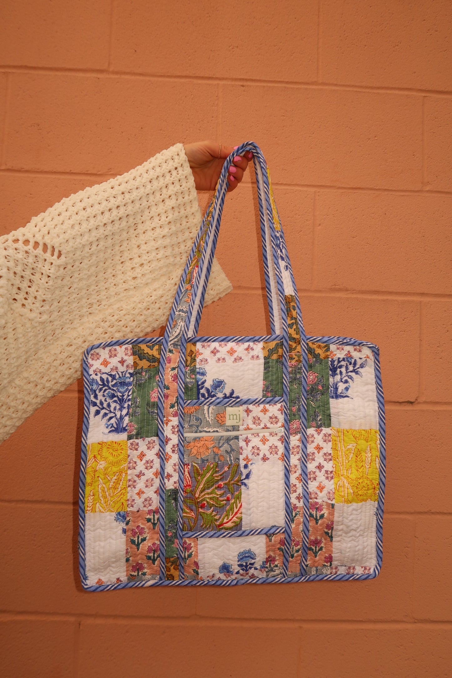Posi Quilted Dote Bag