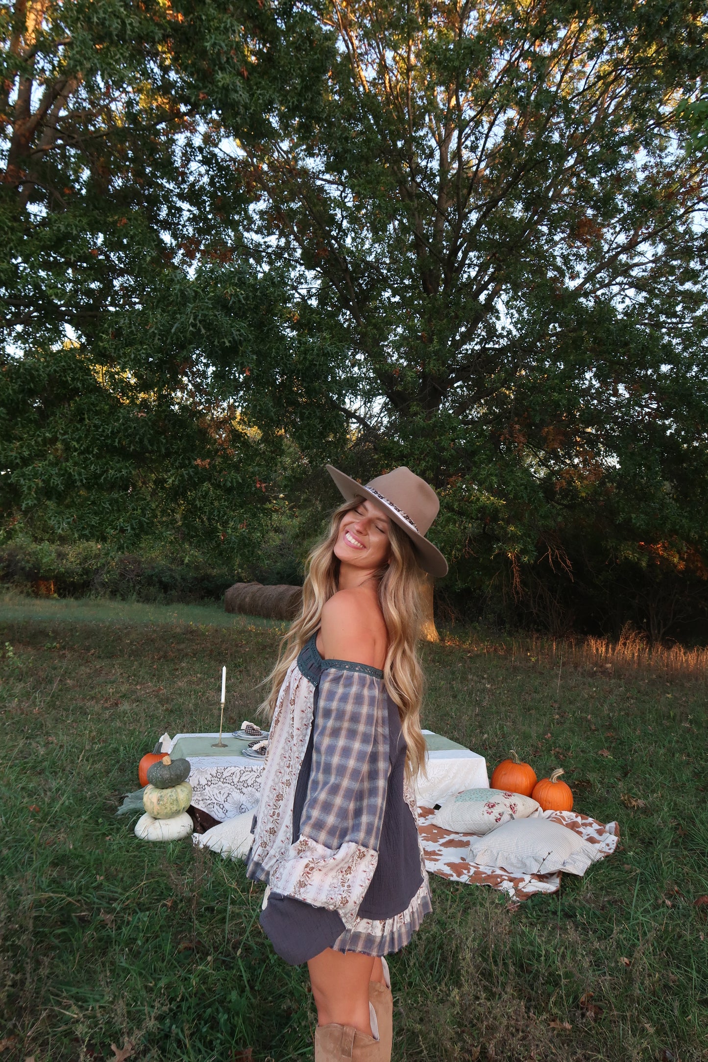 Spice Lace Trim Skirt