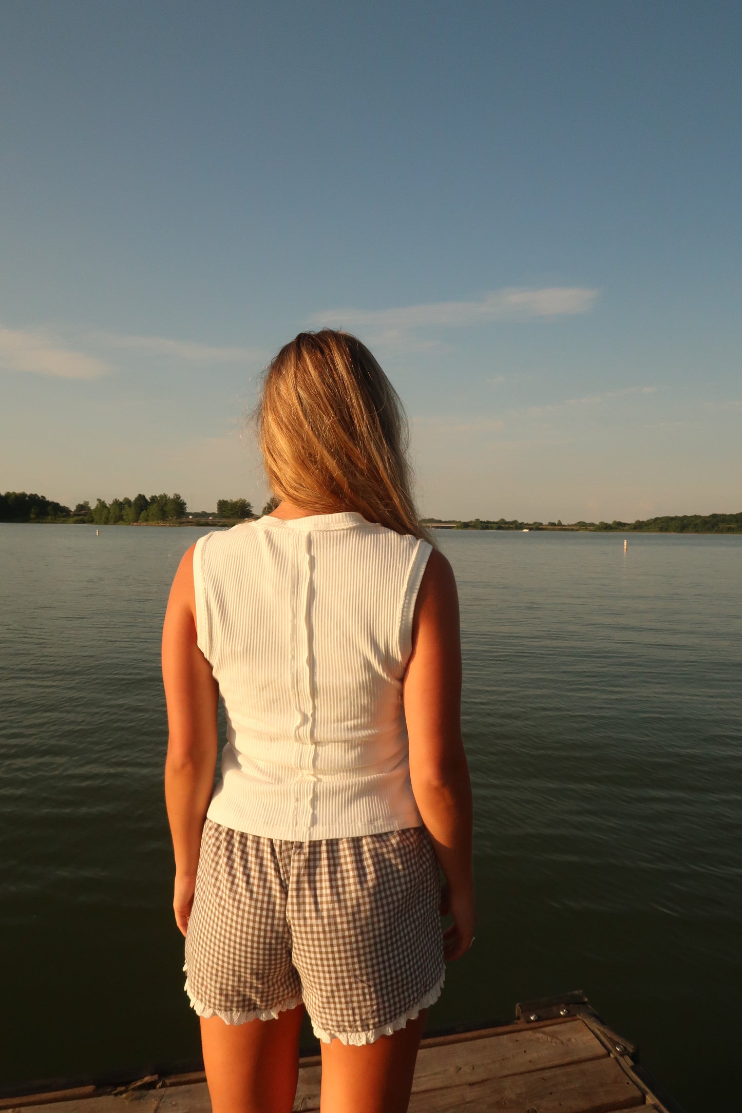 Breezy Button Tank