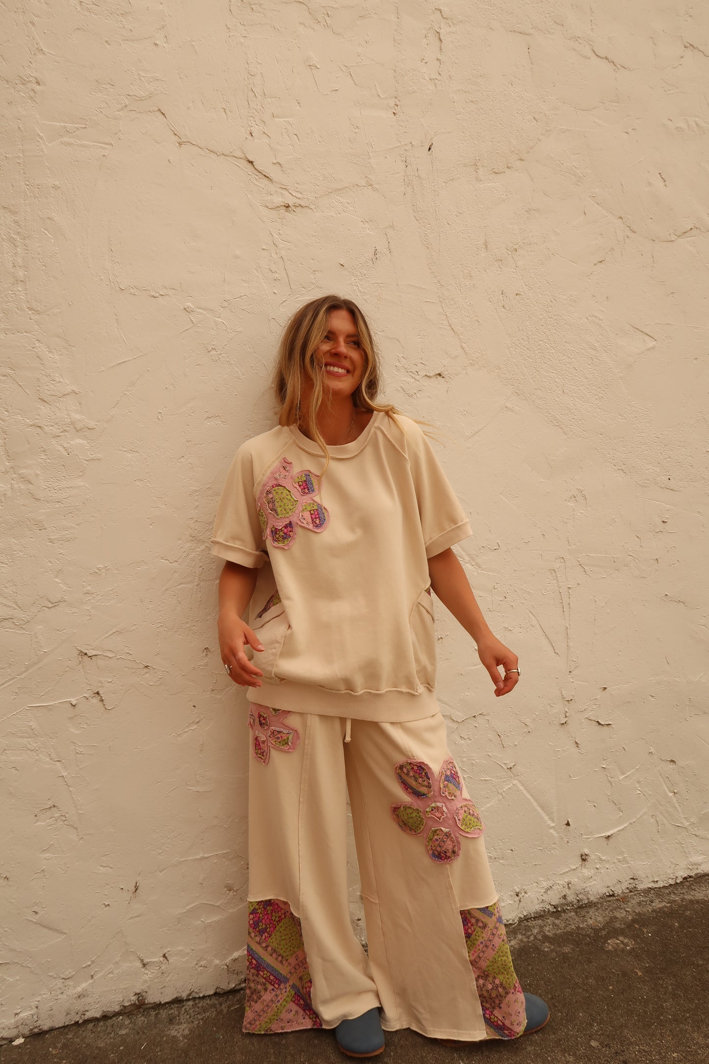 Flower Patch Shot Slv Crewneck