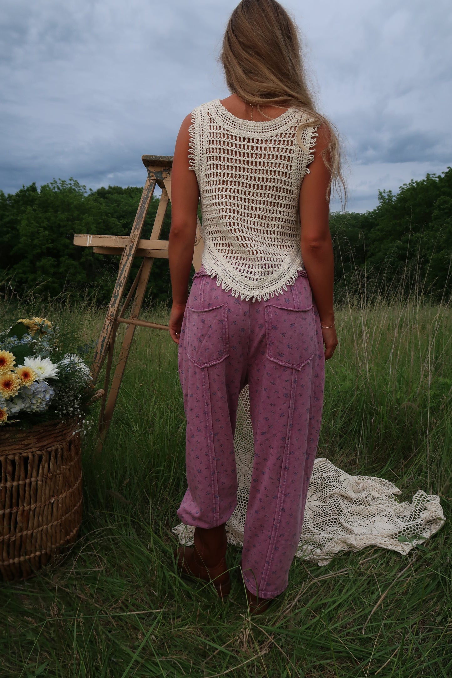 Orchid Glow Ditsy Floral Barrel Sweats
