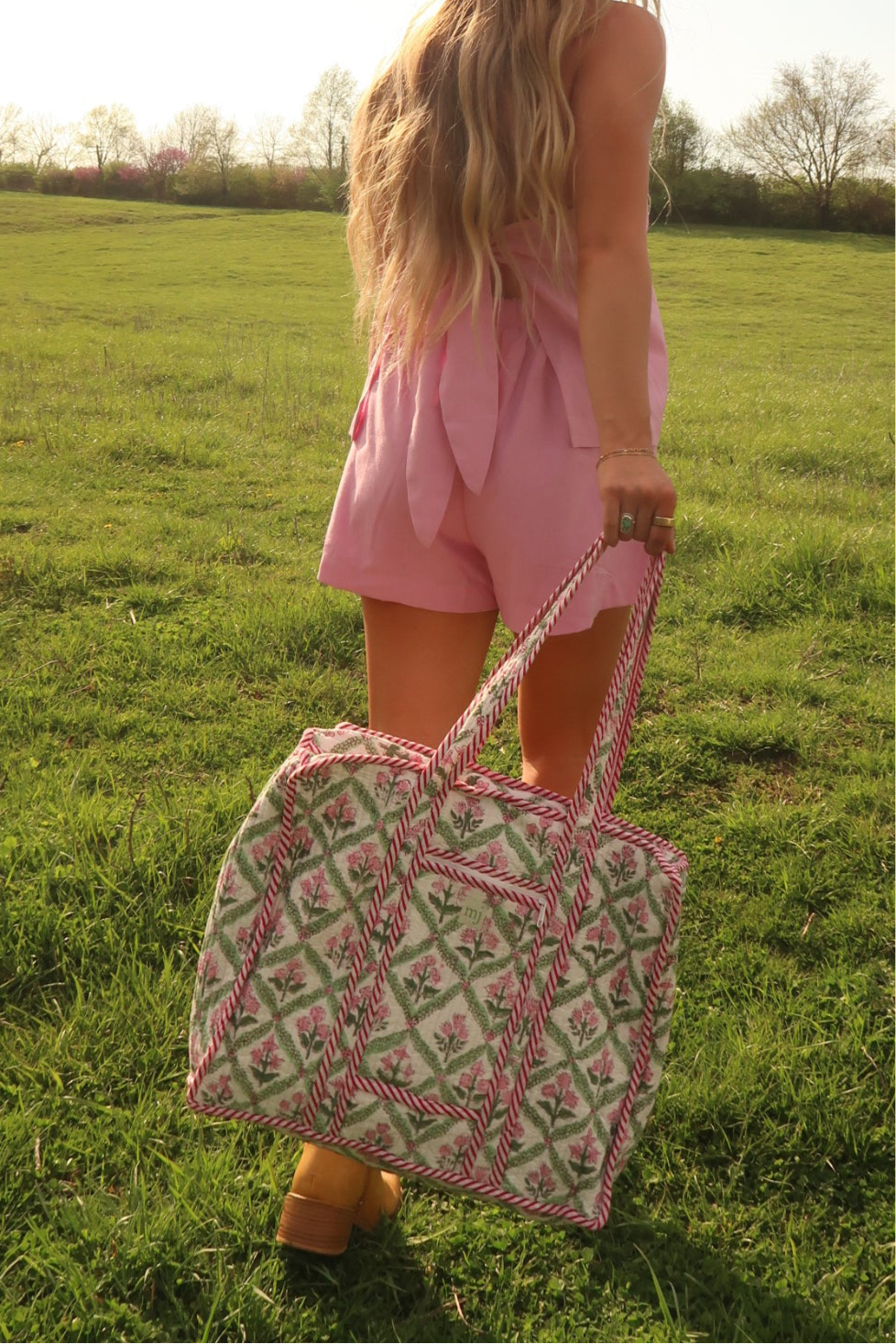 Candy Quilted Dote Bag