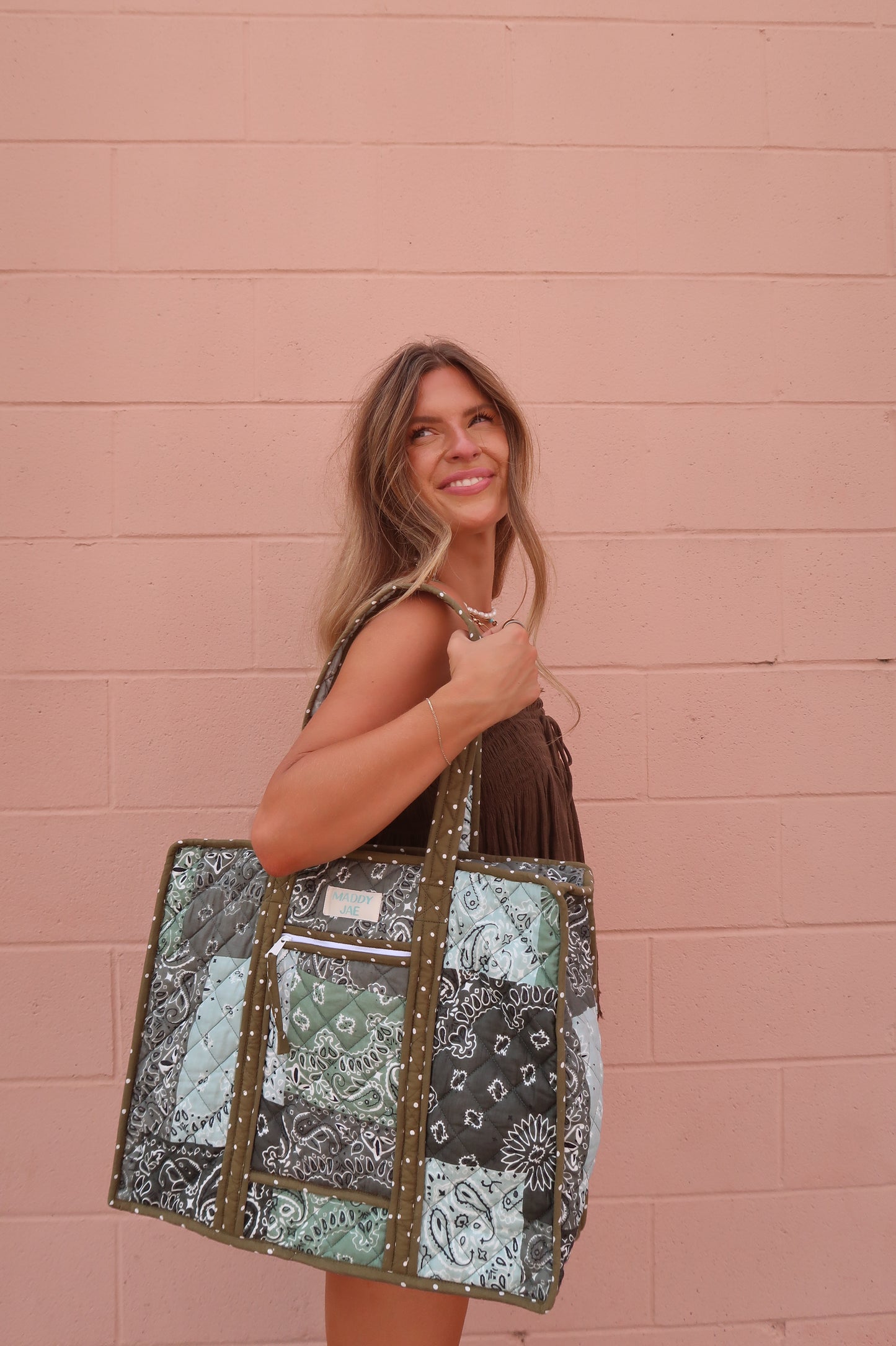 River Quilted Dote Bag