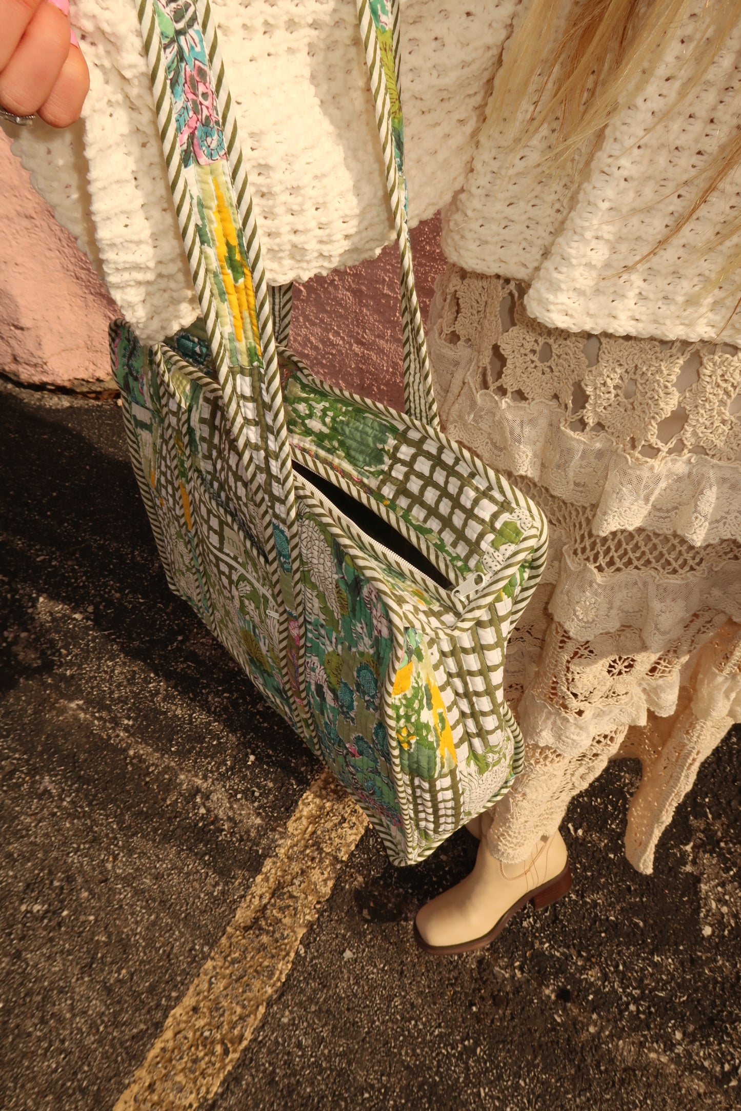 Ronni Quilted Dote Bag