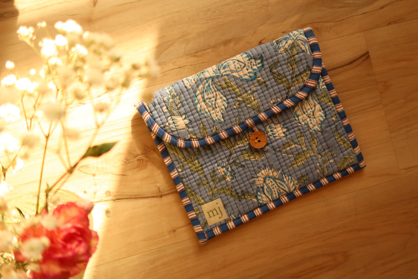 Indie Quilted Kindle Sleeve