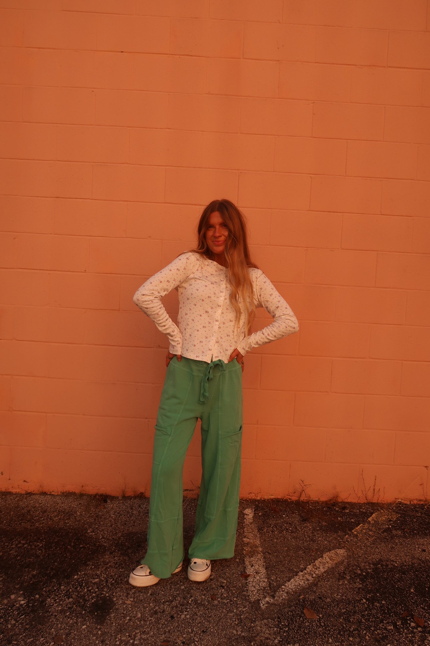 Evergreen Wide Leg Cargo Pant
