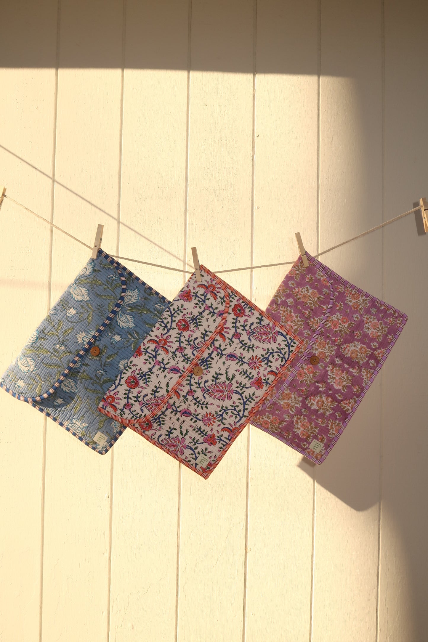 Mabel Quilted Kindle Sleeve