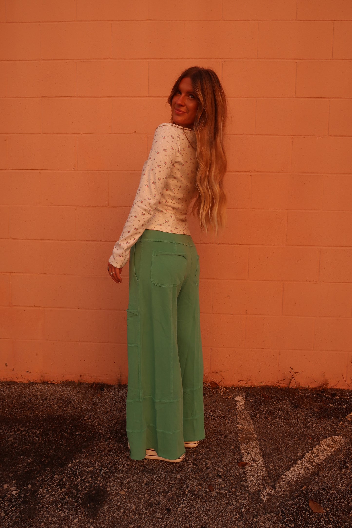Evergreen Wide Leg Cargo Pant