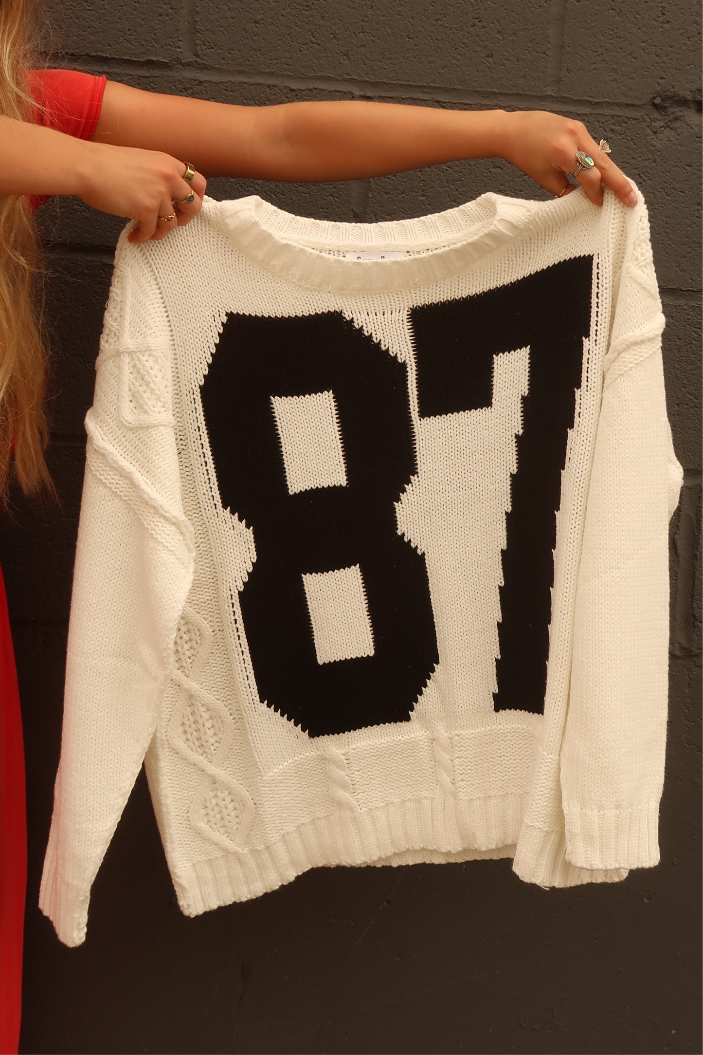 87 Sweater