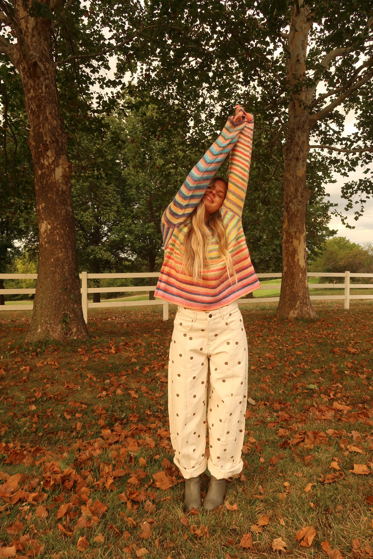 Latte Dot Barrel Jeans