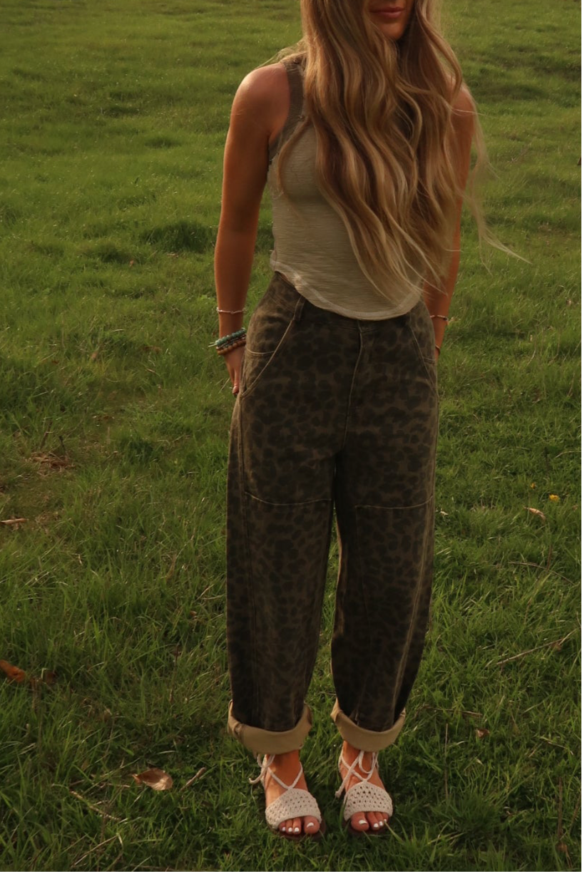 Wild in Love leopard Barrel Jeans