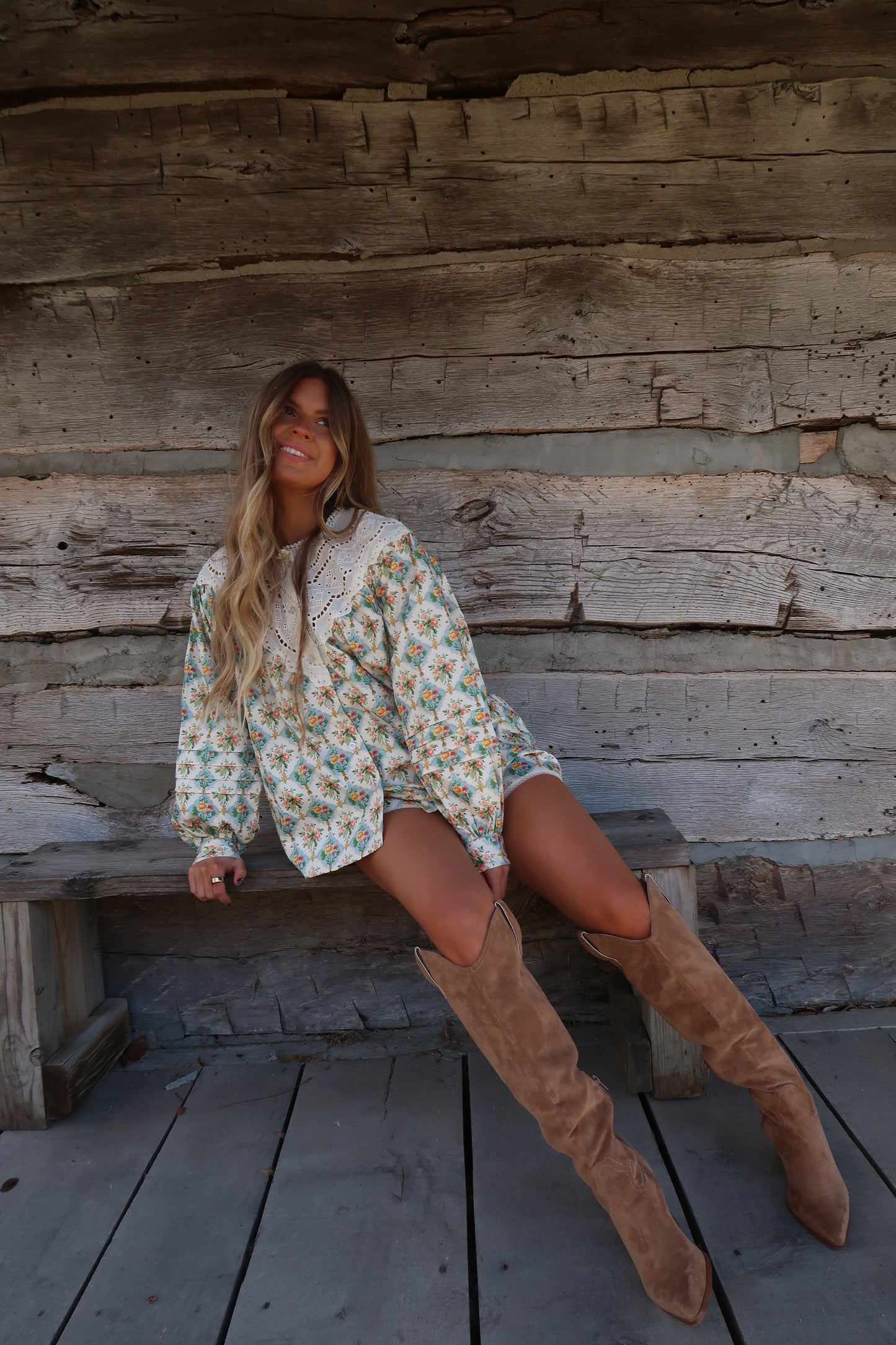 Set the Table Eyelet Top