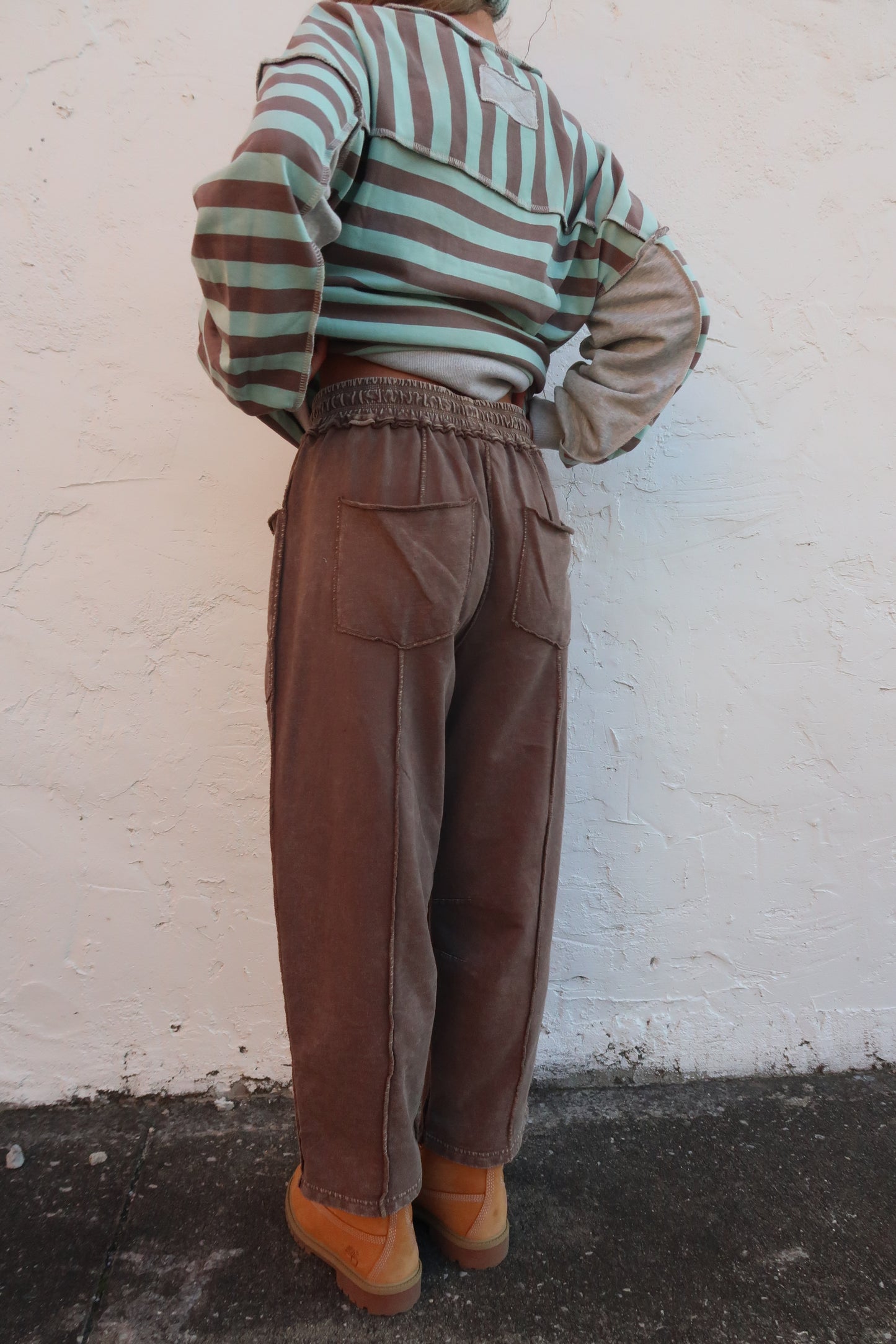 Mocha Barrel Sweats