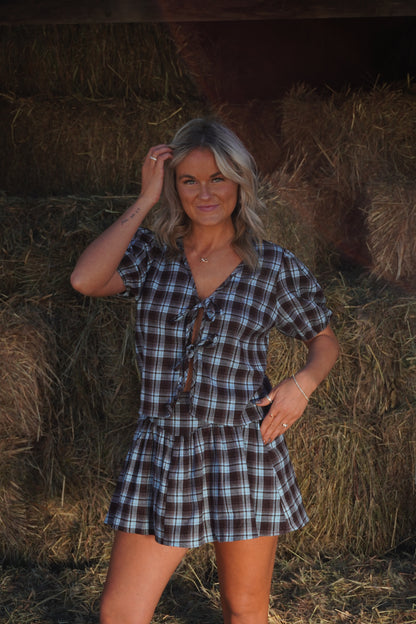 Front Porch Plaid Set