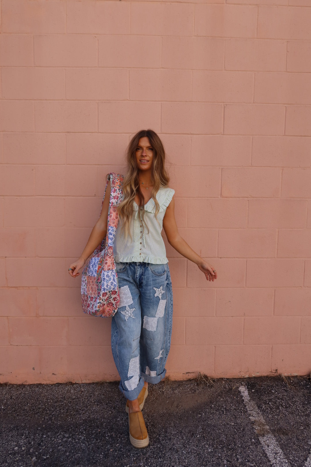 Frankie Eyelet Barrel Jeans