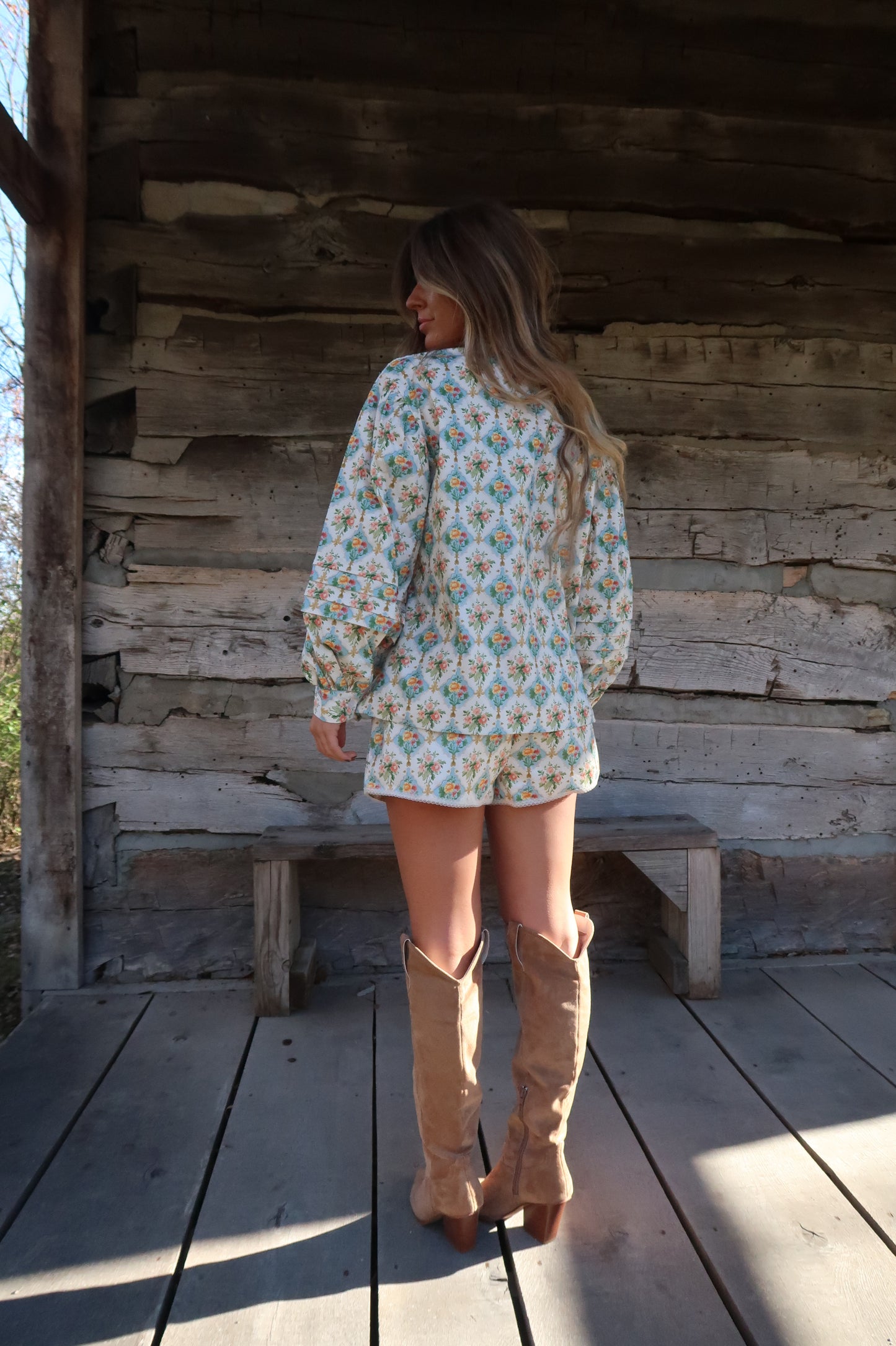 Set the Table Eyelet Top