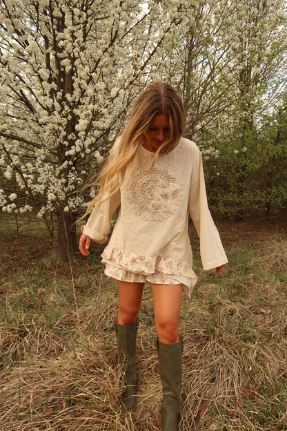 Doily Dream Linen Top