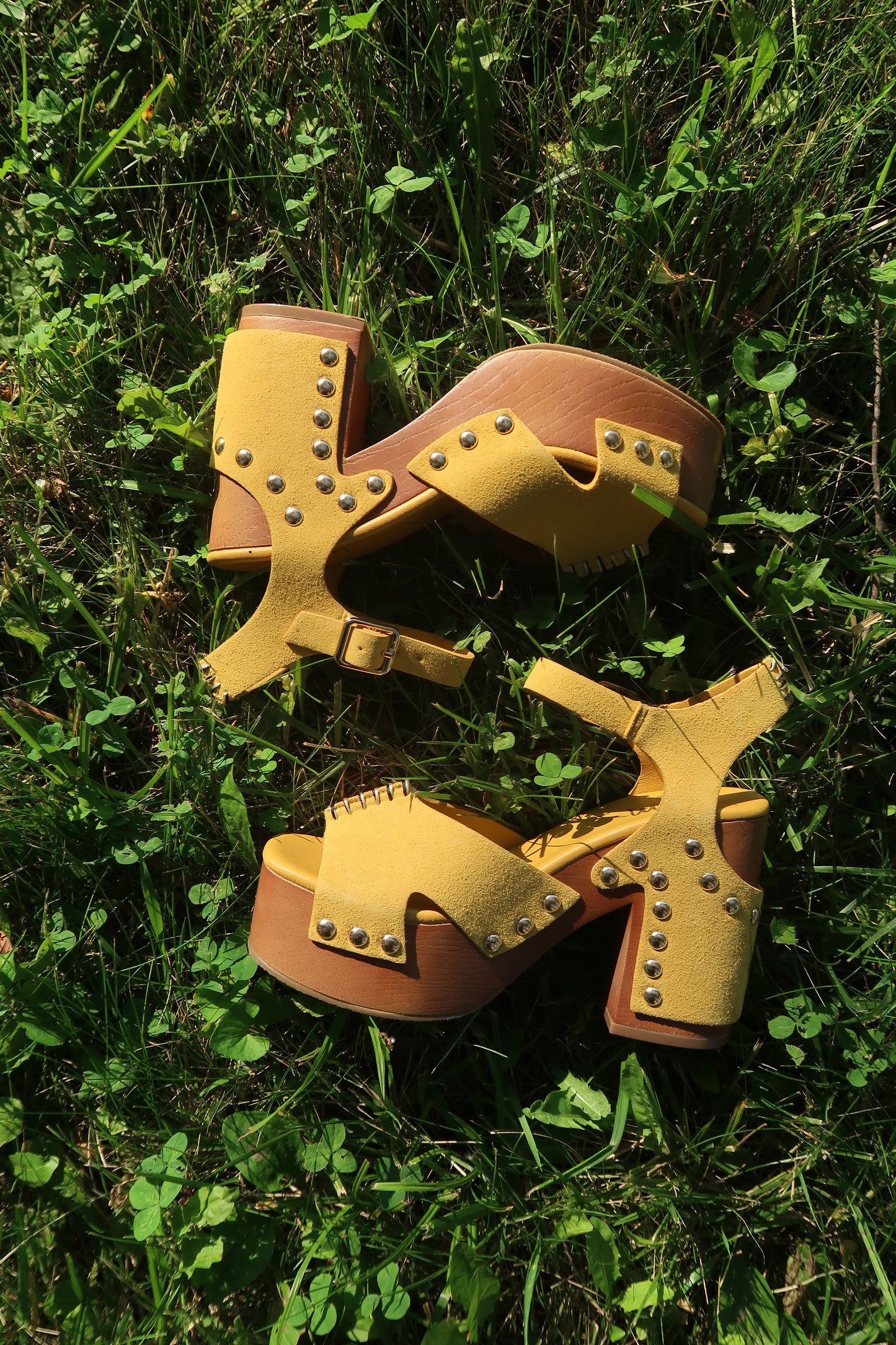 Golden Hour Stud Platform Heel