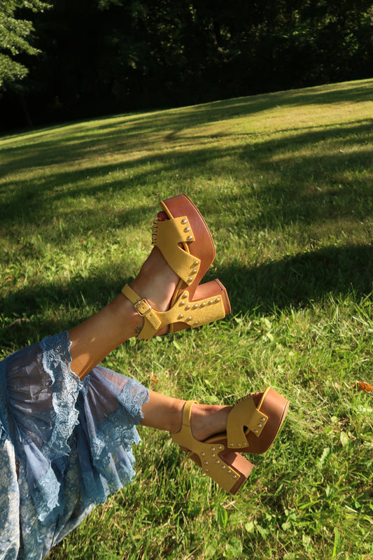 Golden Hour Stud Platform Heel
