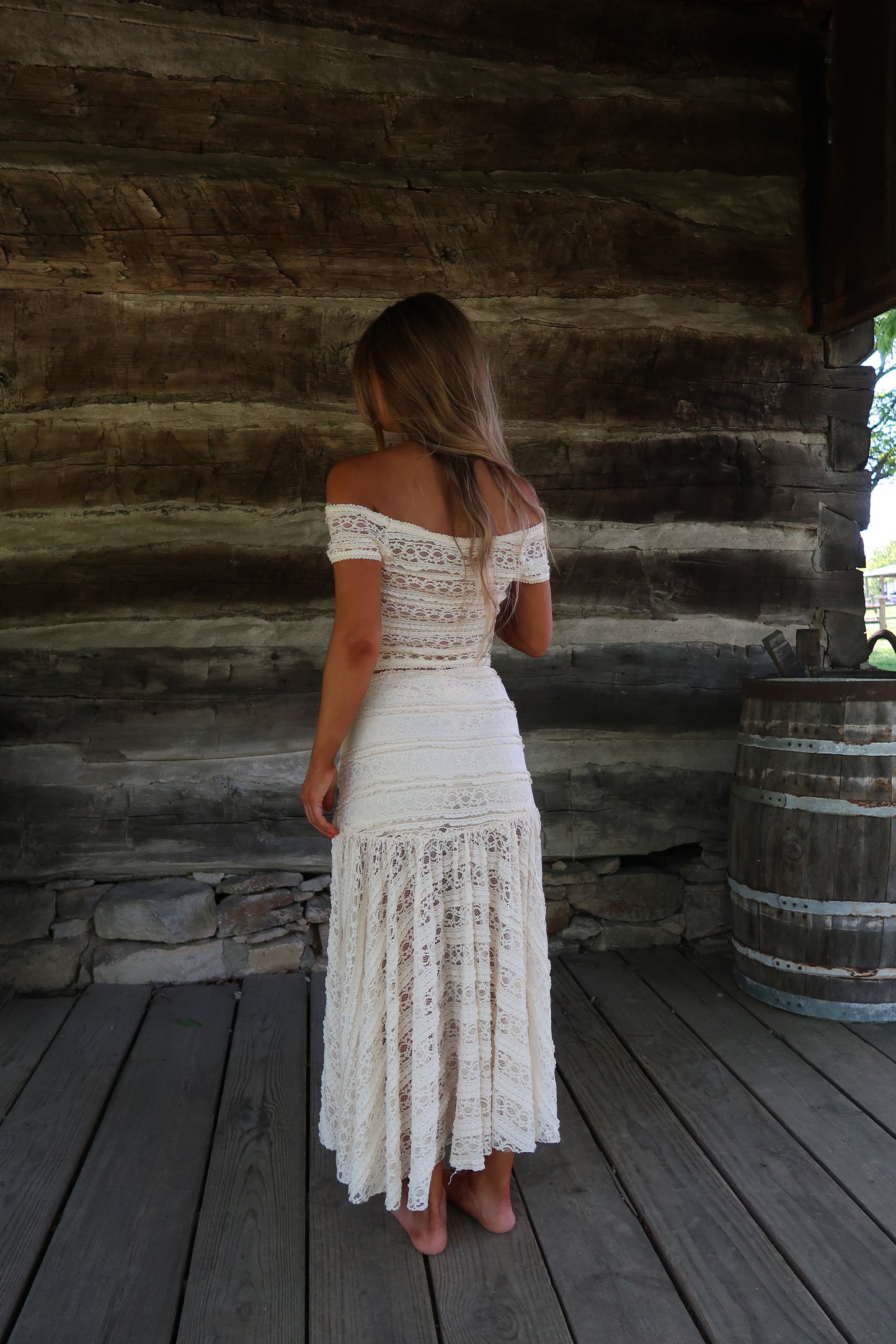 Cream Keepsake Top