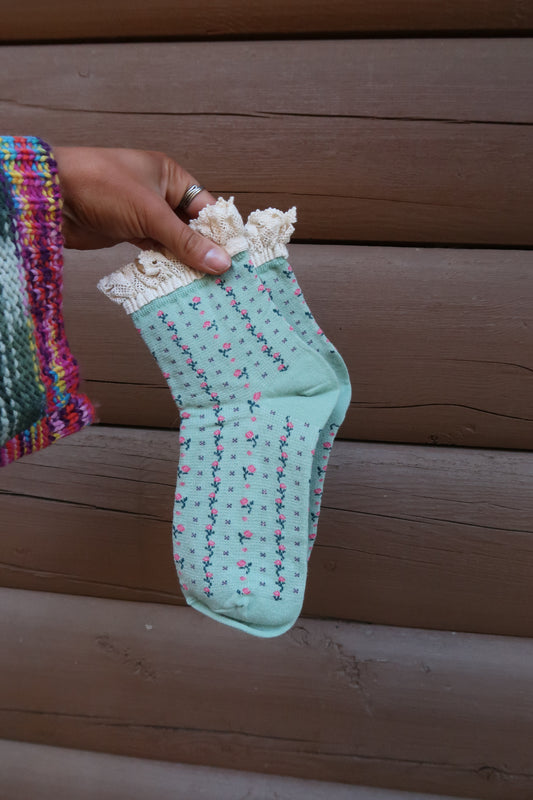 Mist Ruffle Sock