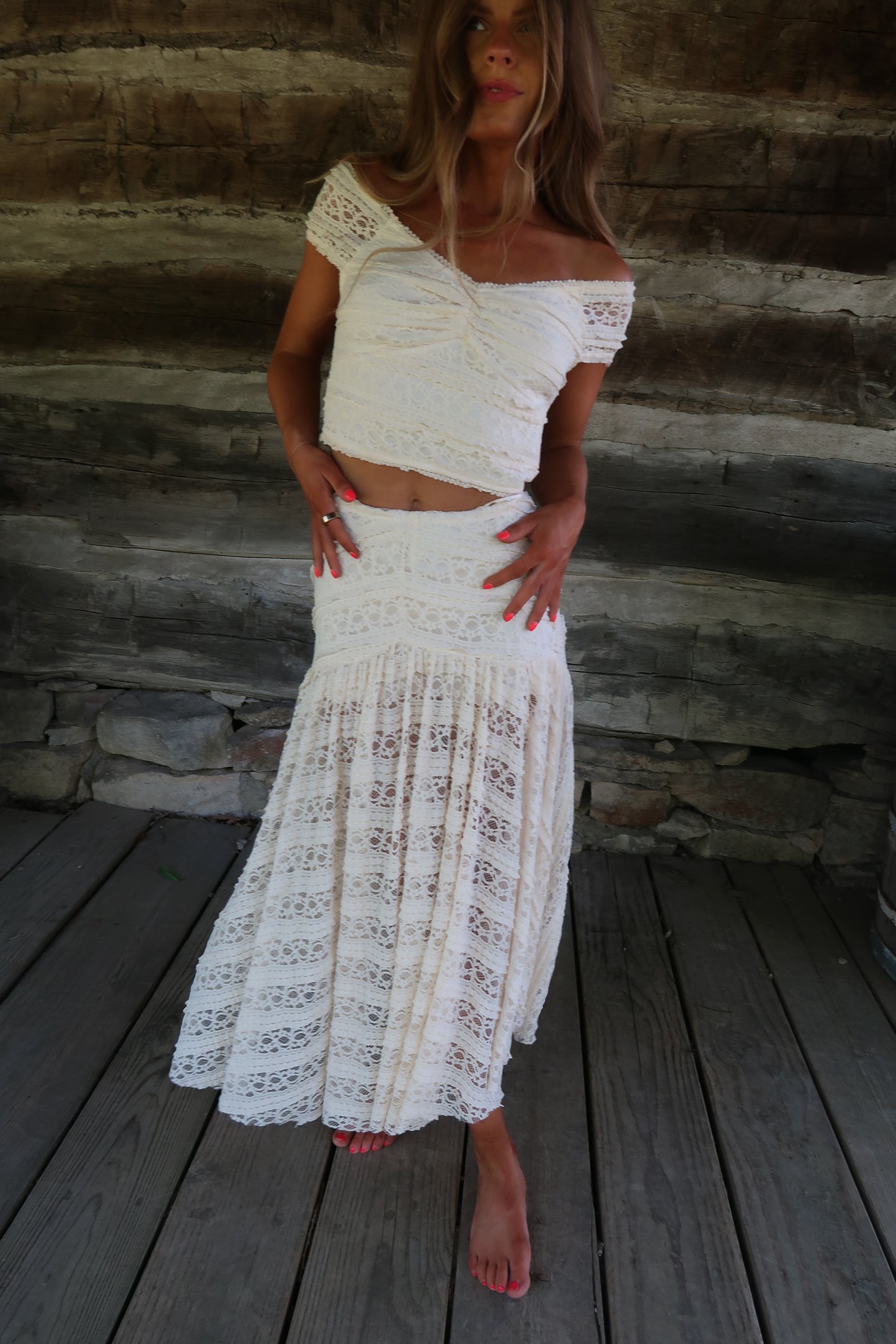 Cream Keepsake Top