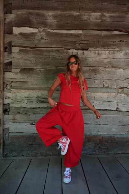 Red On the Go Set