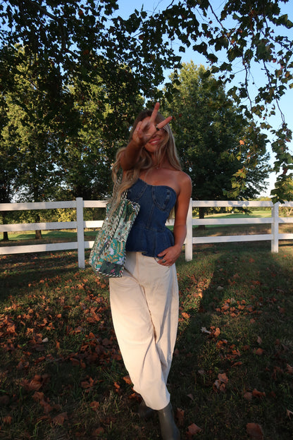 Dreaming Corduroy Barrel Jeans