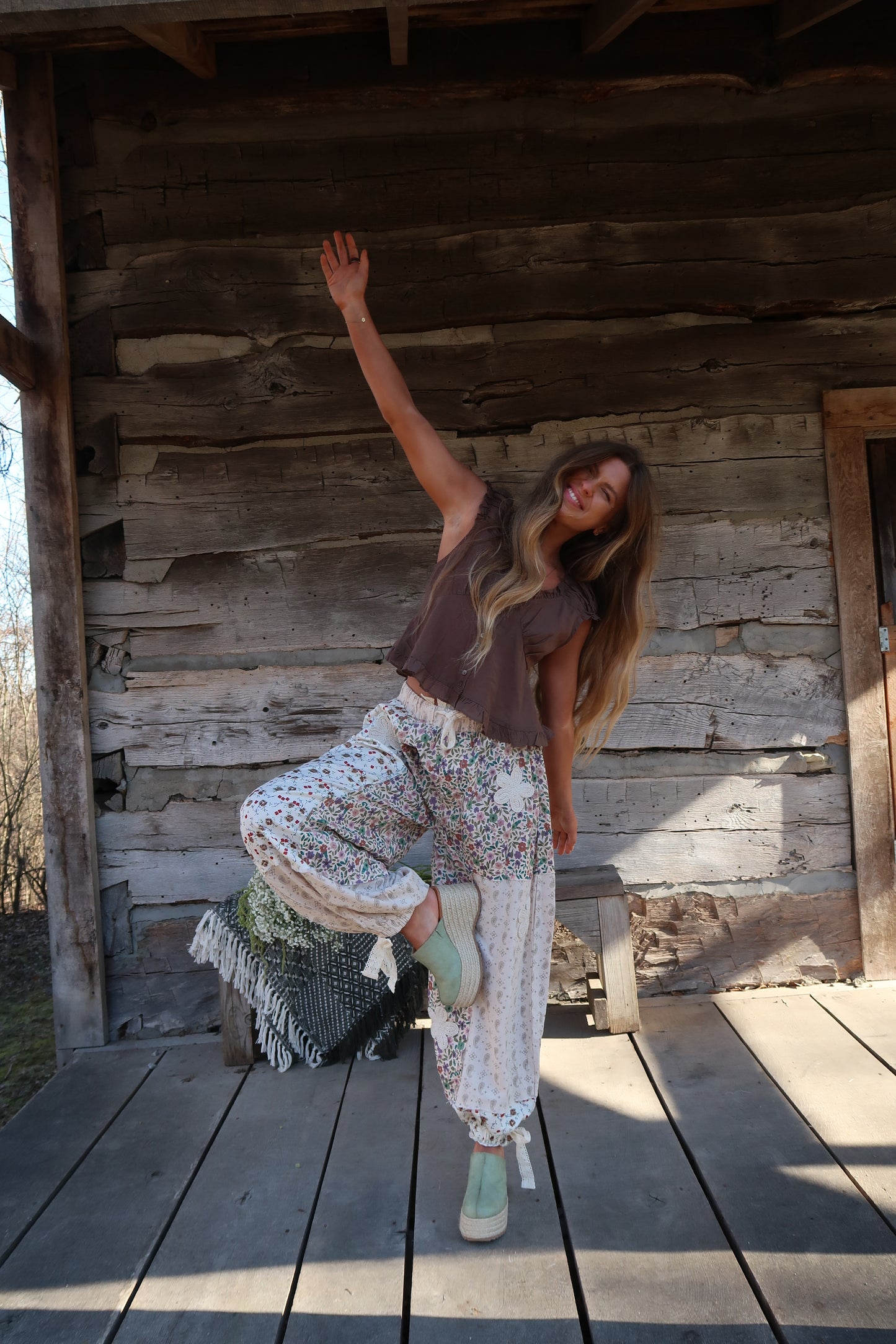 Meet me at the cottage jogger
