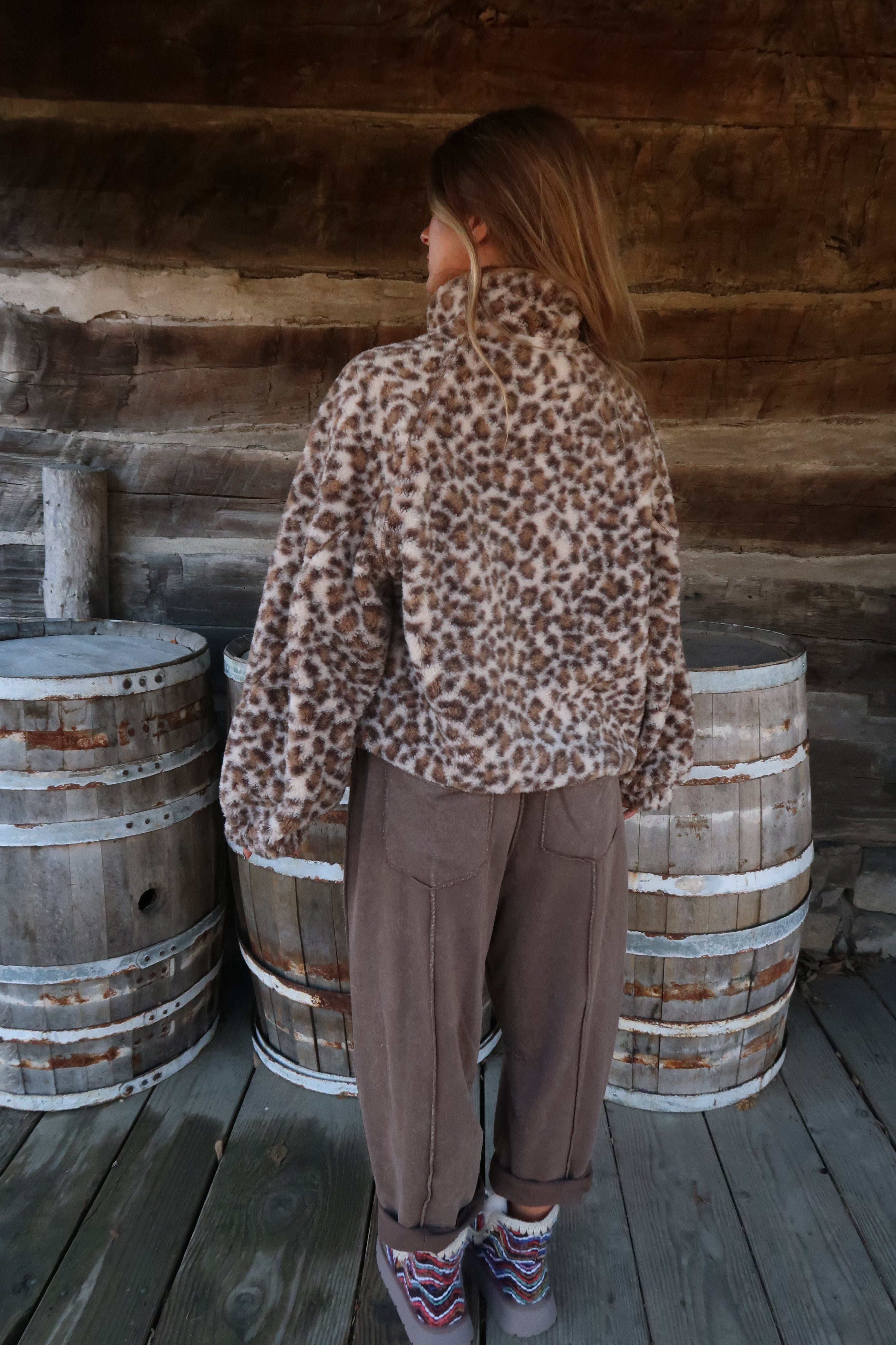  leopard様おまとめ3点 Leo Snap Sherpa – Maddy Jae