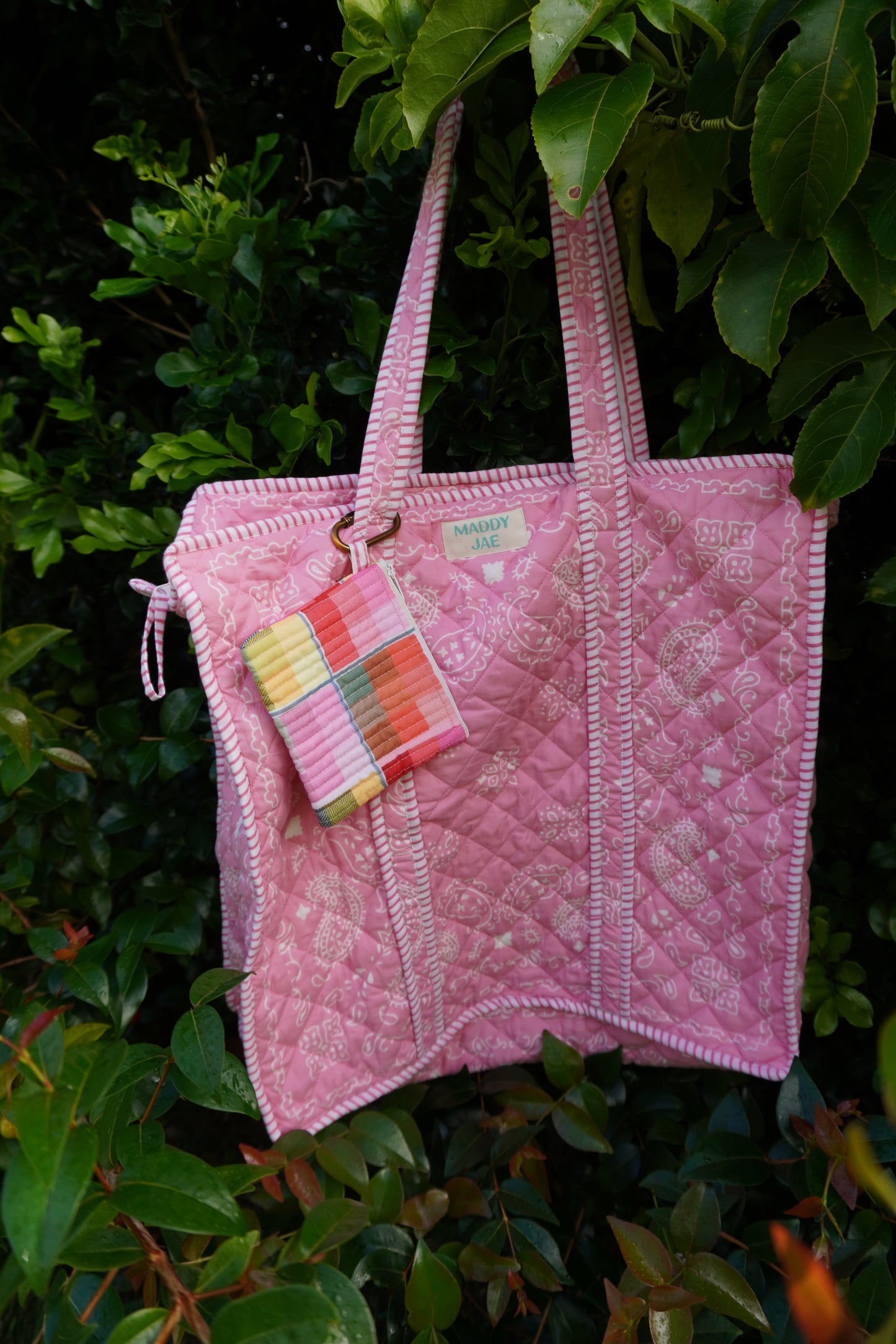 Makia Bandana Quilted Dote Bag