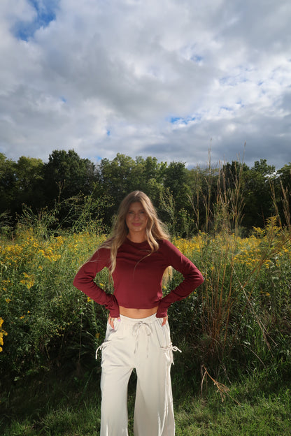 Burgundy Ribbed Crop Long Slv