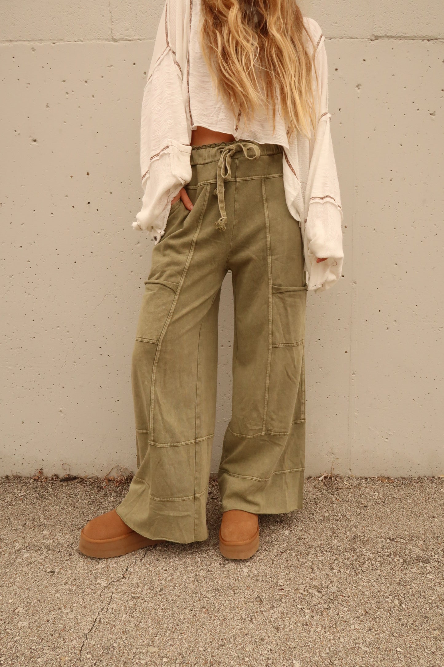 Olive Wide Leg Cargo Pant