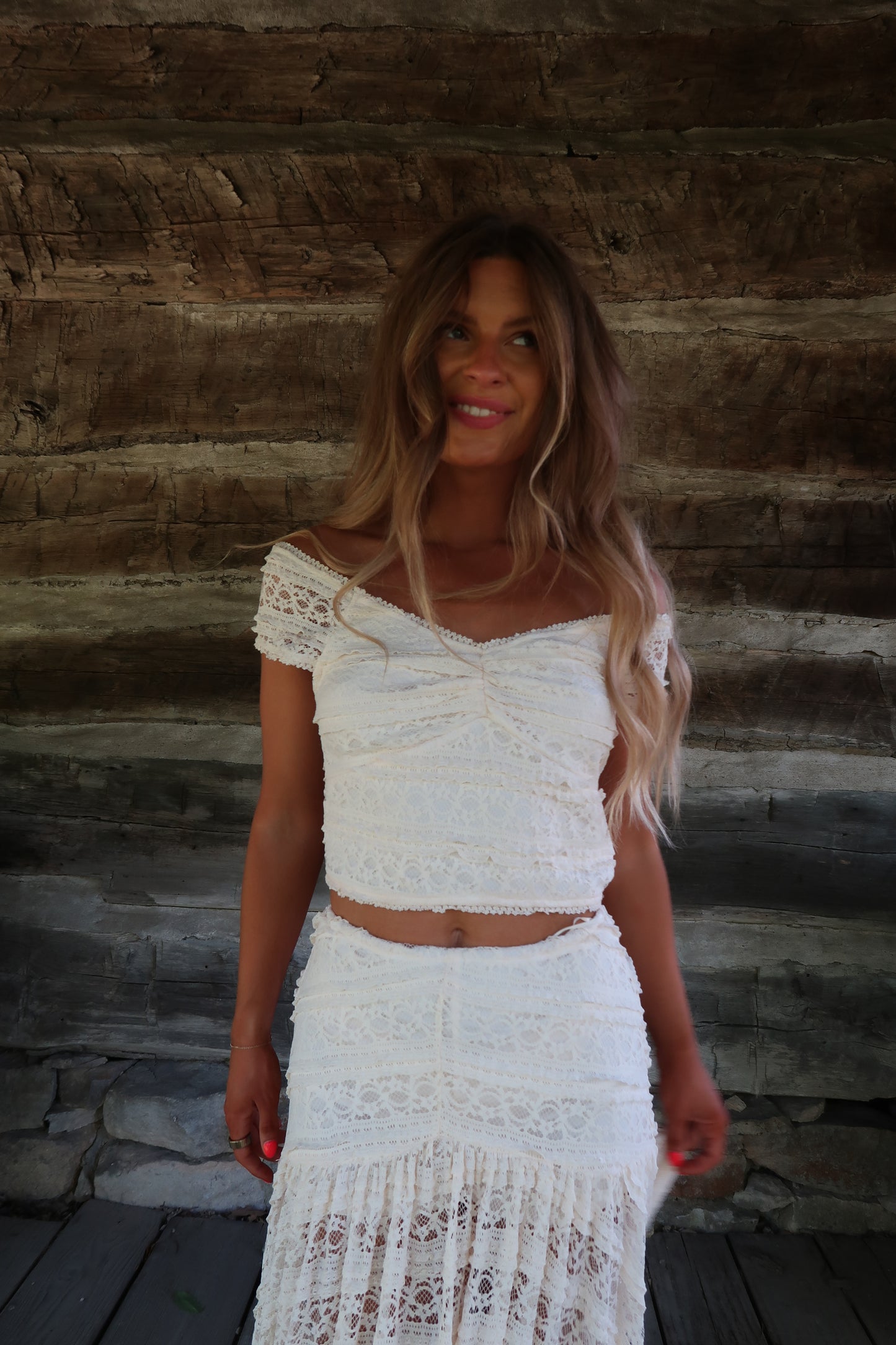 Cream Keepsake Top