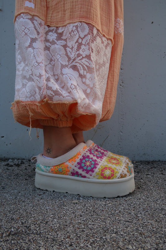 Granny Square Platform Slide