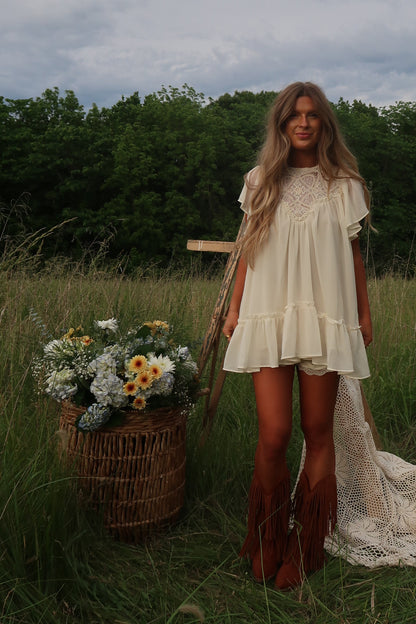 Ivory Bloom Ruffle Sleeve Top