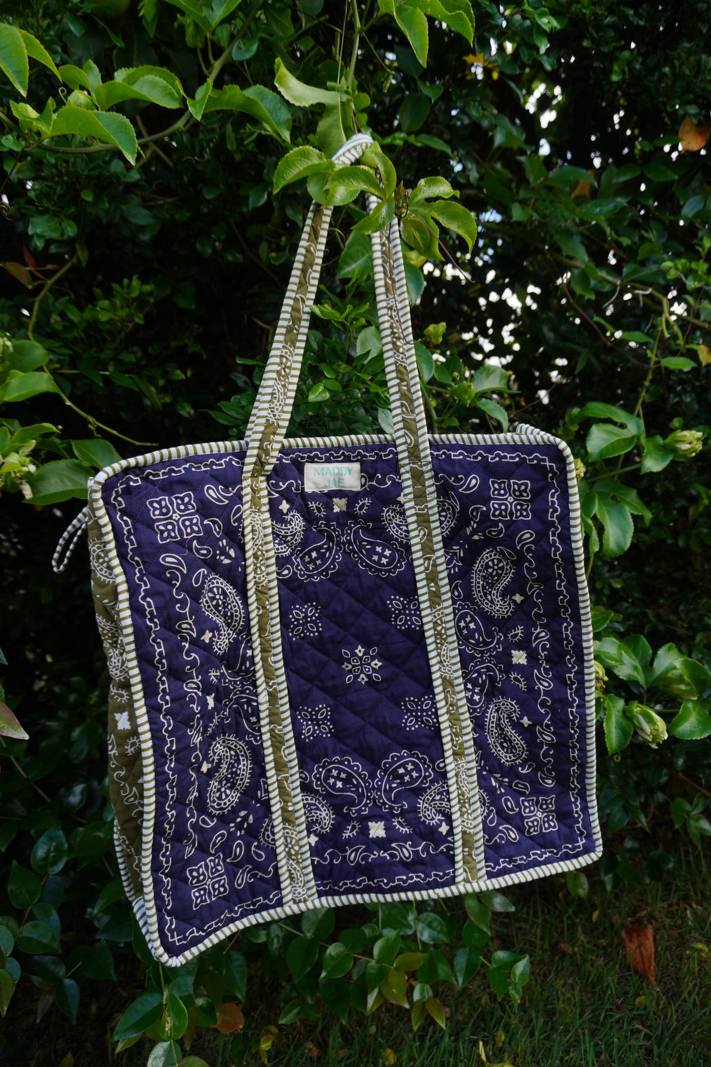 Lani Bandana Patchwork Quilted Dote Bag