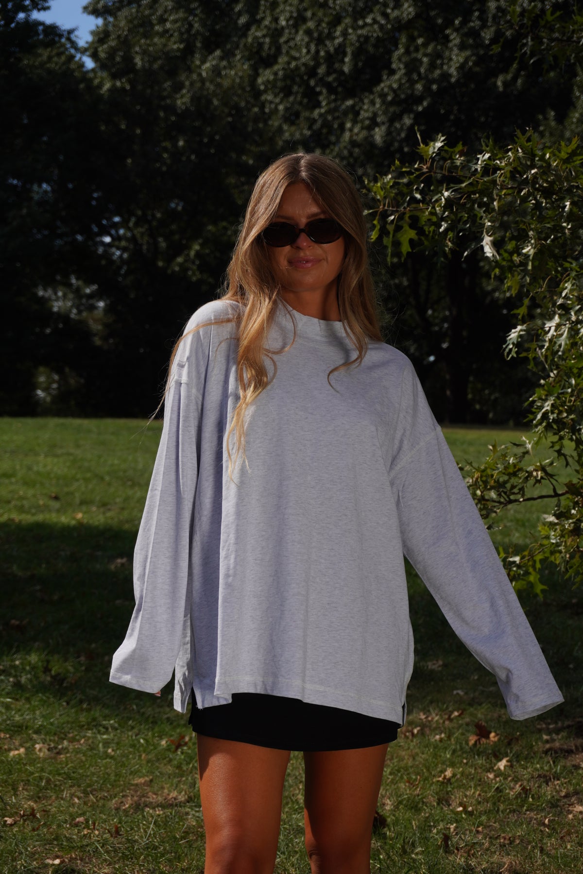 Concrete Jungle Mockneck Long Slv