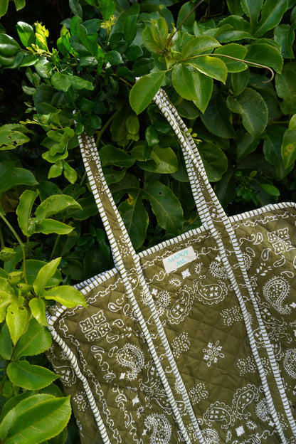 Reef Bandana Quilted Dote Bag