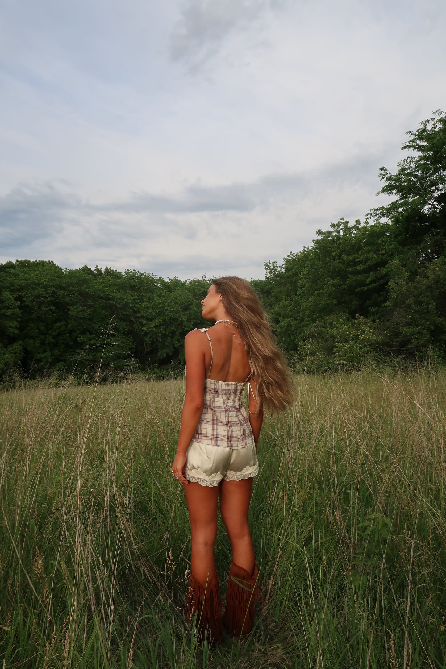 Prairie Glow Satin Lace Short