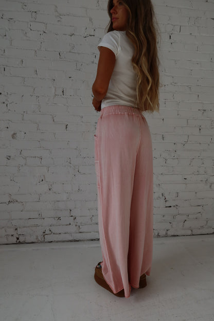 Blushing Wide Leg Pant