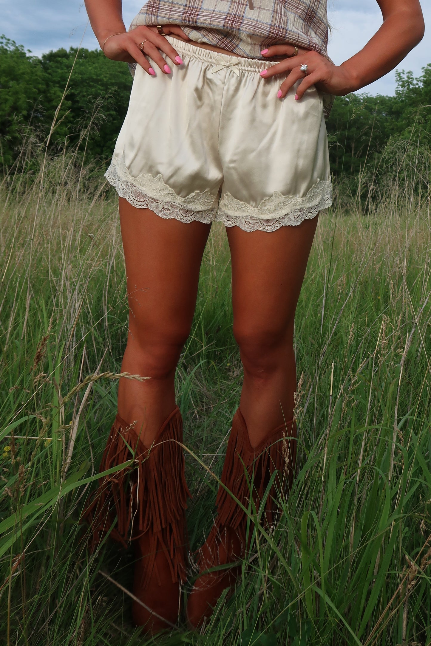 Prairie Glow Satin Lace Short