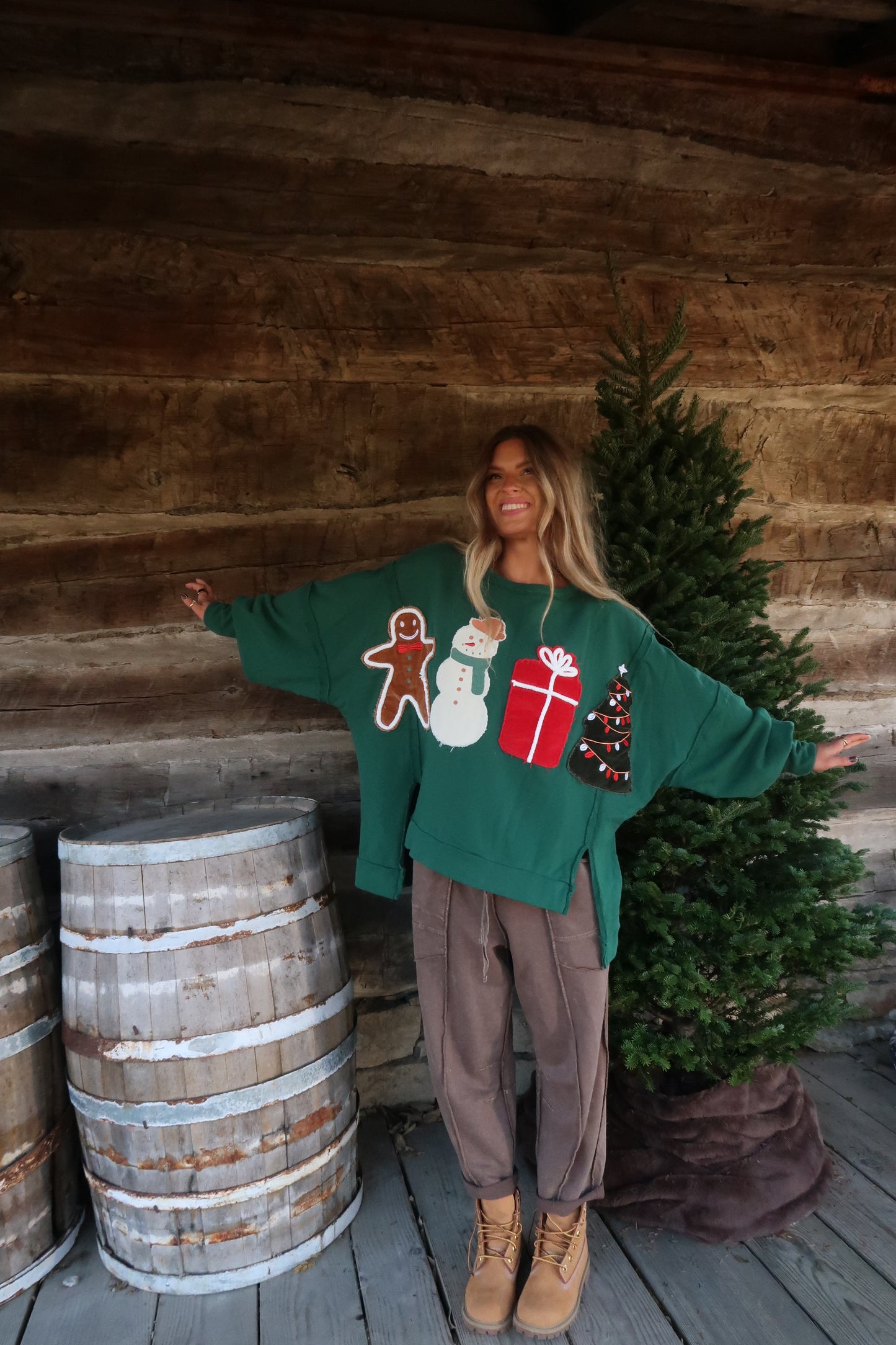 X-Mas Patches Crewneck