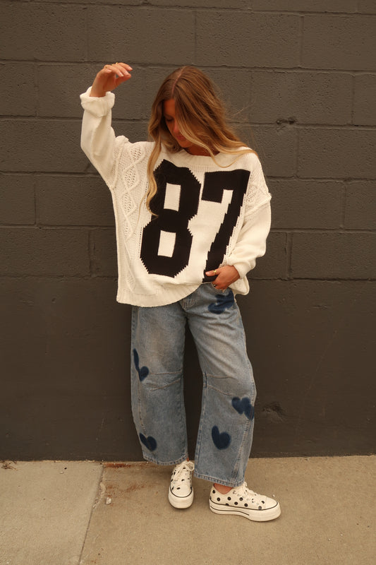 87 Sweater