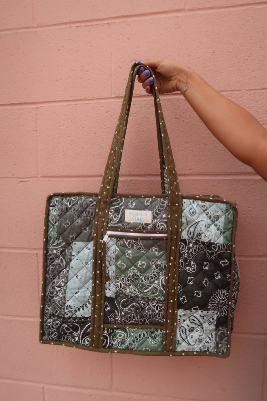 River Quilted Dote Bag