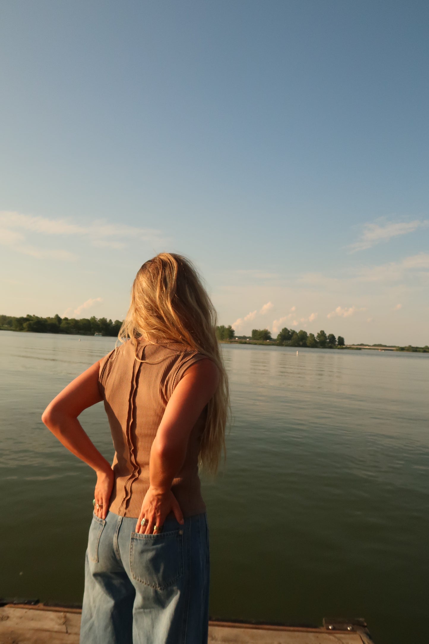 Driftwood Button Tank